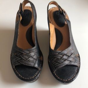 Leather sandals